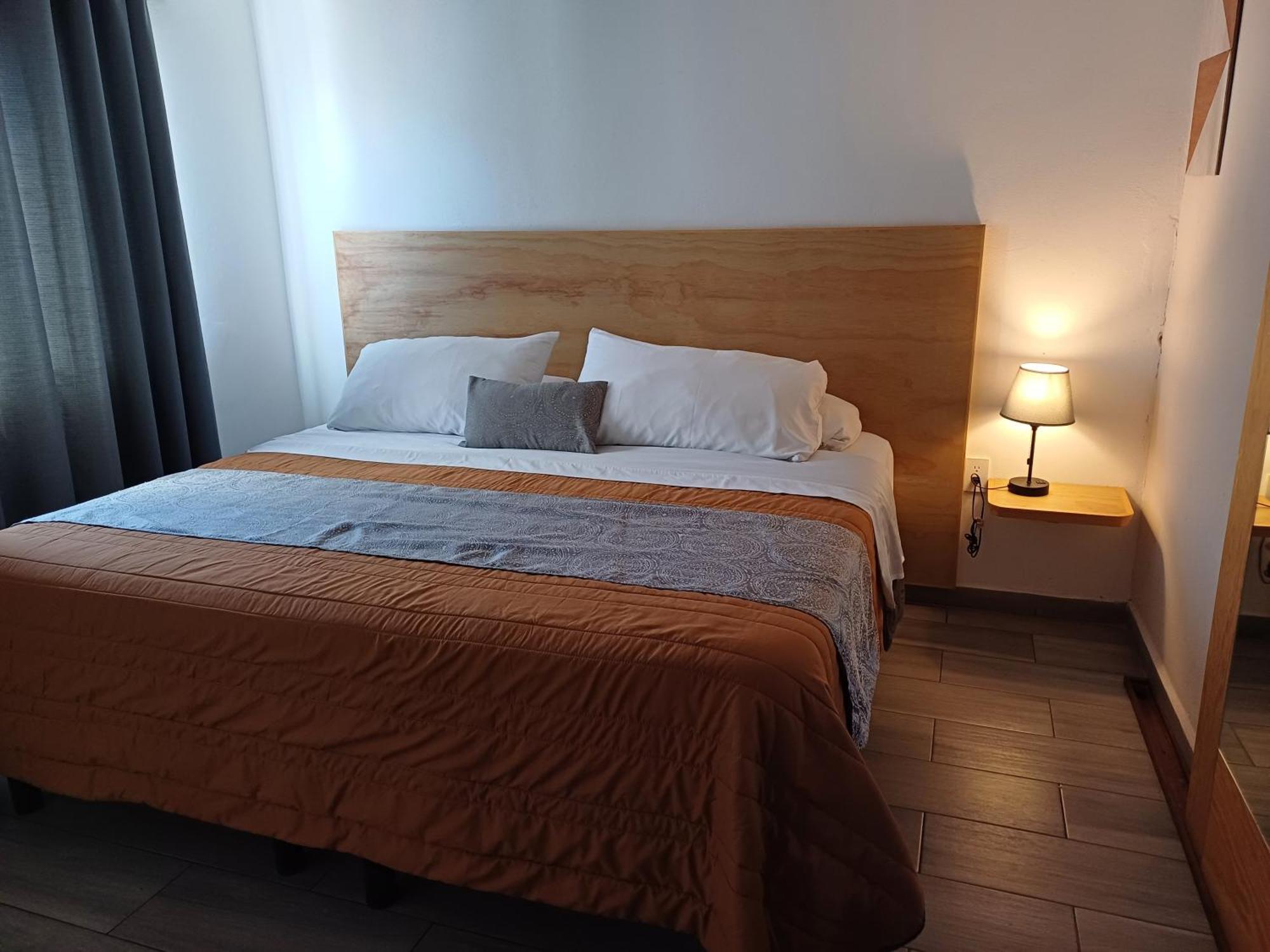Hotel Ciclovia & Terraza Zitácuaro Esterno foto